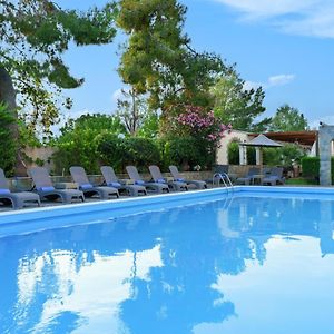 Stefania Hotel
